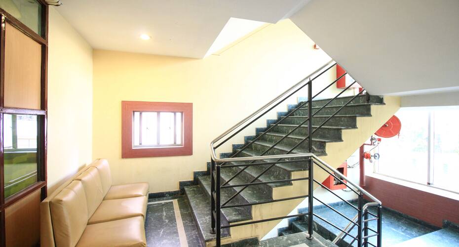 Sunrise Inn, Kolkata 4